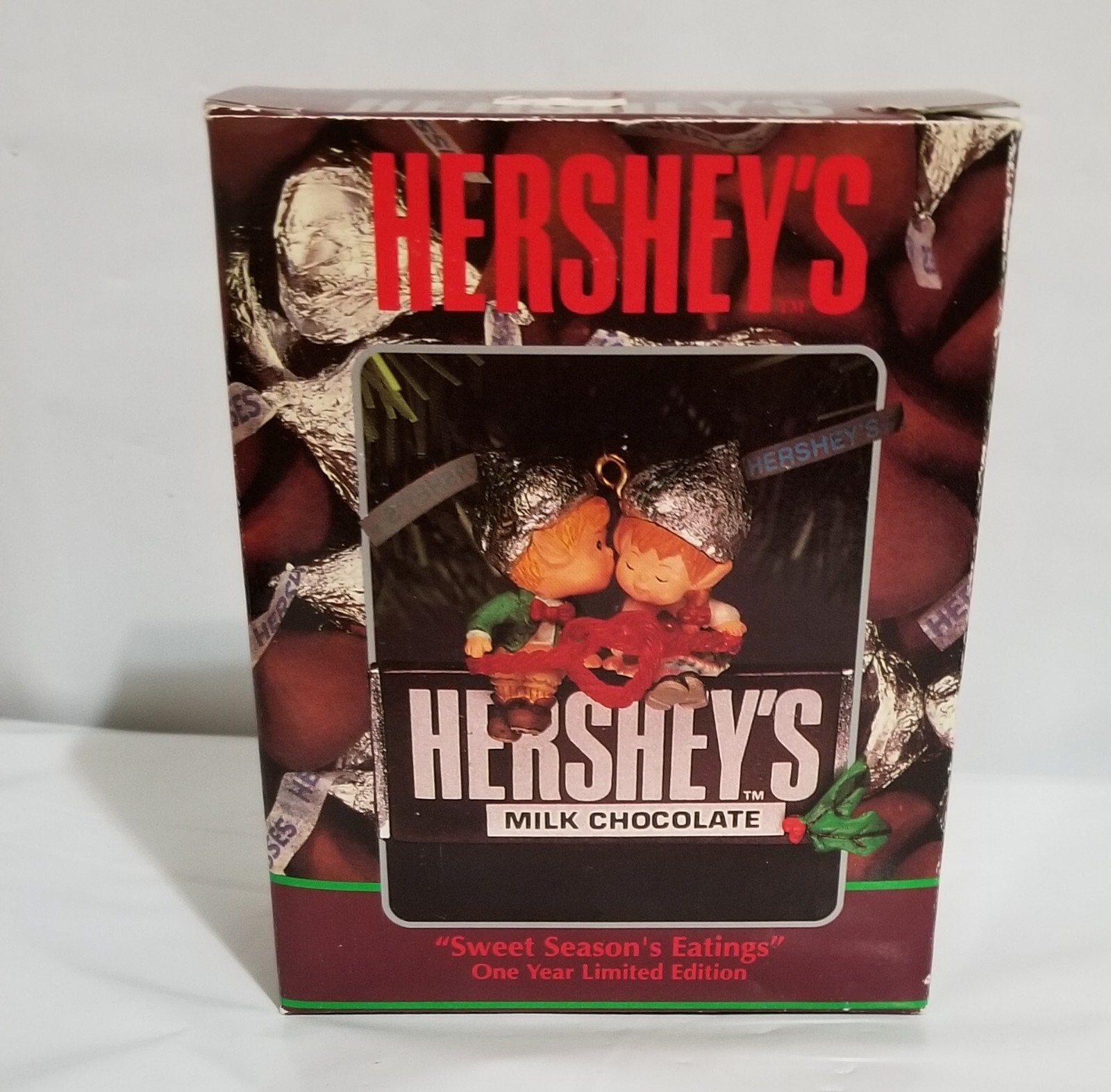Enesco Hershey's Sweet Season's Eatings Christmas Ornament New in Box
