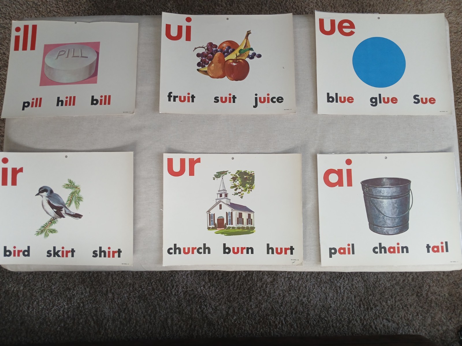 Vtg 1964 Milton Bradley GIANT VOWEL POSTER  CARDS w/Illustrations Homeschool