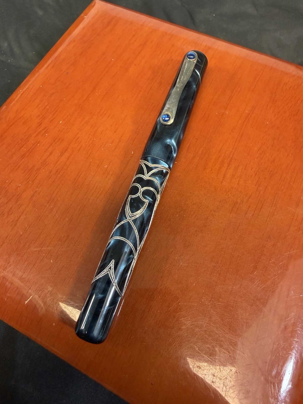 Visconti Versailles Limited Edition 4 of 365 Pieces 18K Medium