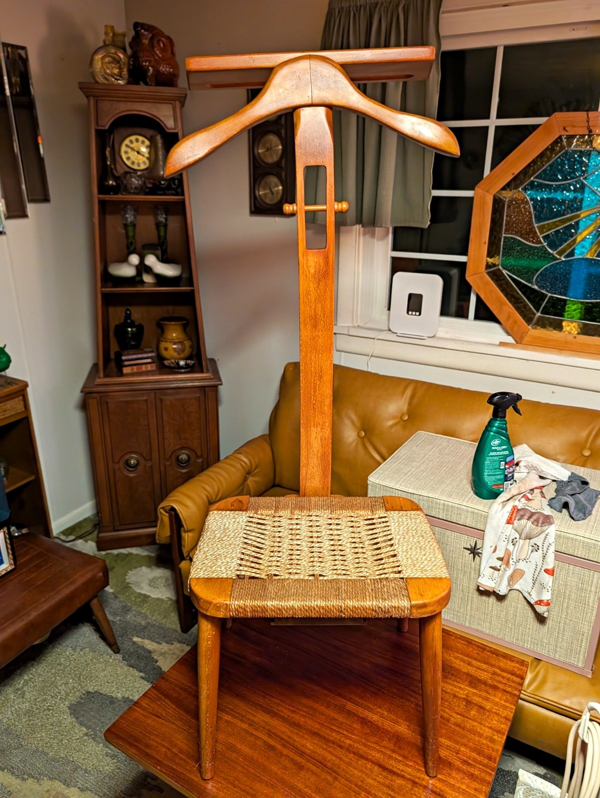 Vintage MCM Amcrest Danish Styled Solid Wood Woven Seat Valet Stand w/ Lable