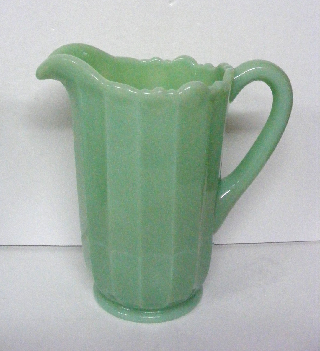Vintage Jadeite Mosser Cambridge Ohio Glass 40 Oz Panel Pitcher Original Sticker