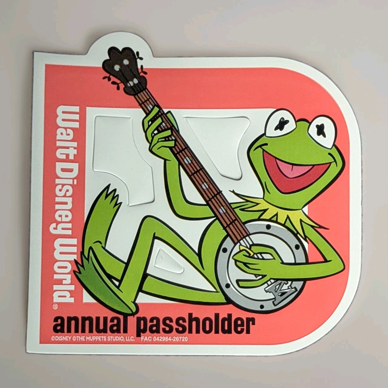 WDW Walt Disney World Annual Passholder Magnet 2026 Kermit the Frog Authentic 