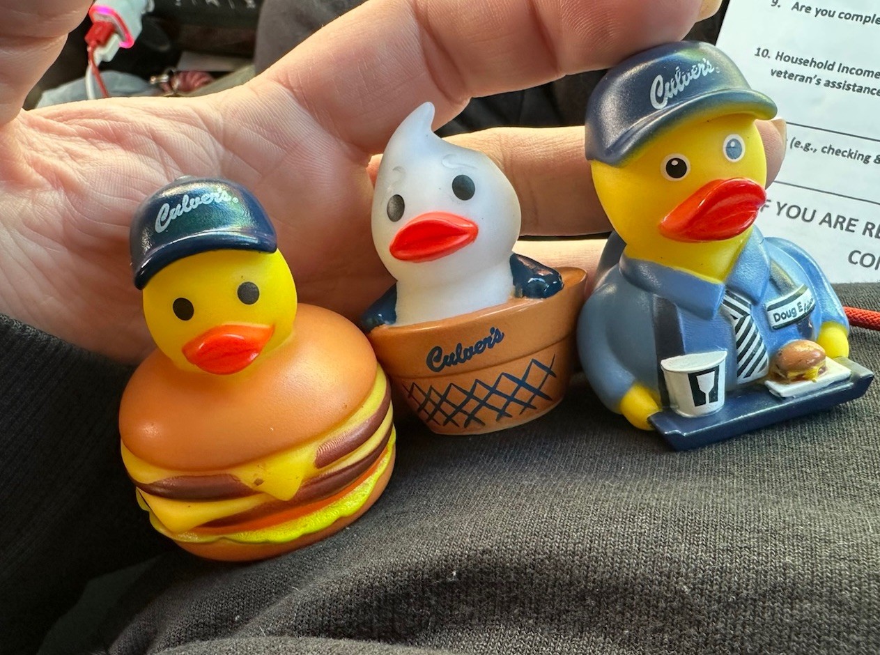 Culver's Ducks Lot Of (3) W/ Ice Cream Cone Duck Culver's Ducks Lot Of (3) W/ Ice Cream Cone Duck