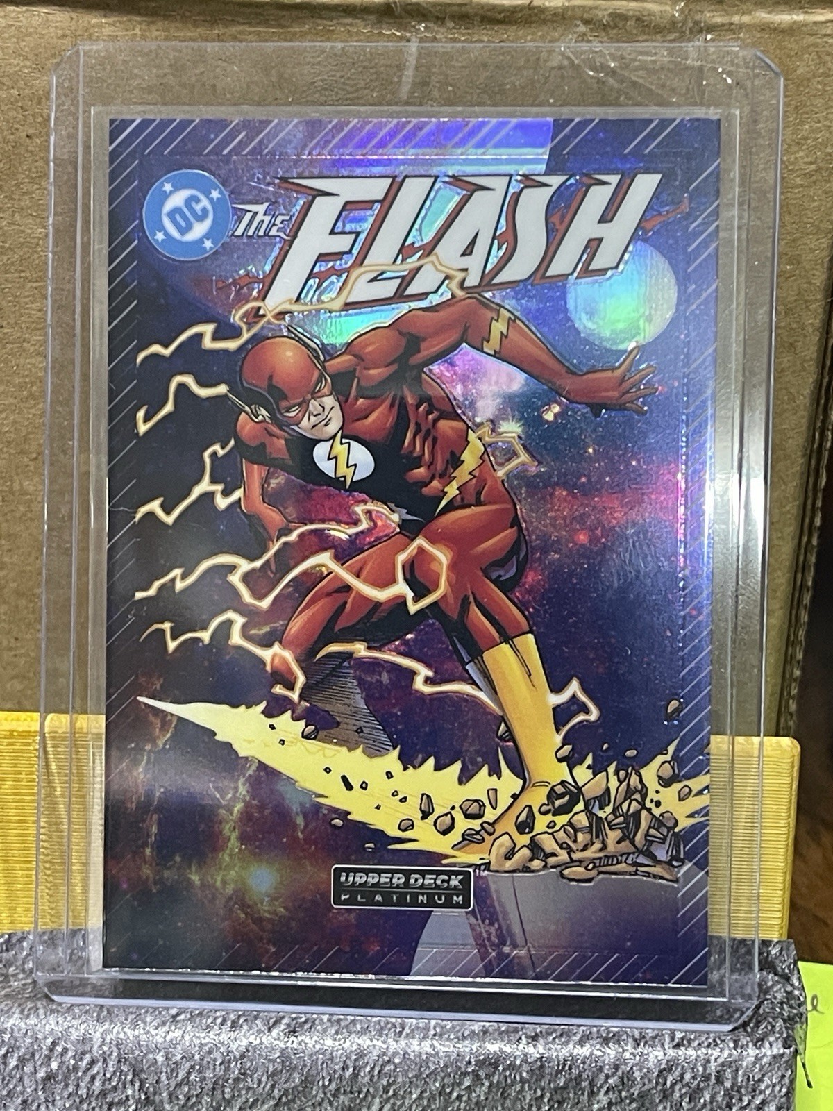 Upper Deck Platinum DC The Flash Barry Allen Cosmic Cover Variant VC34 21/25