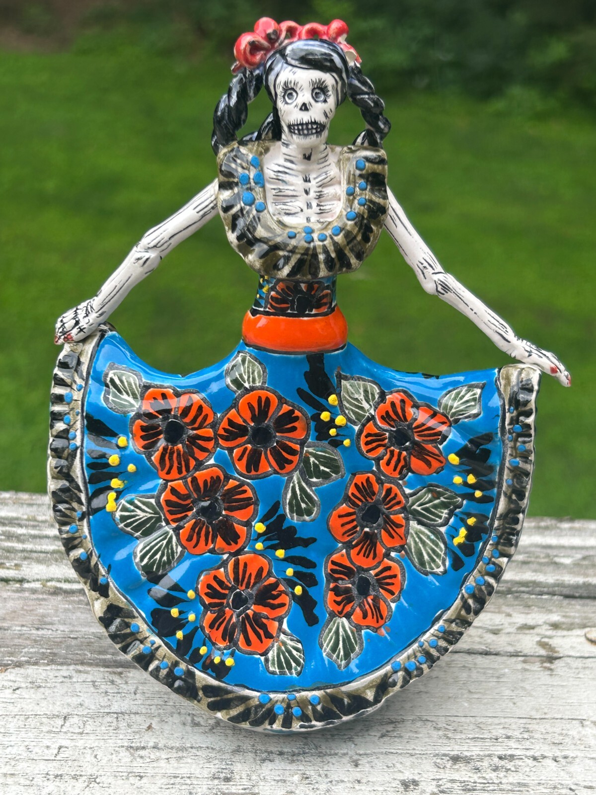 Bailarina Dancer Catrina Mini Talavera Statue 7\ Bailarina Dancer Catrina Mini Talavera Statue 7\