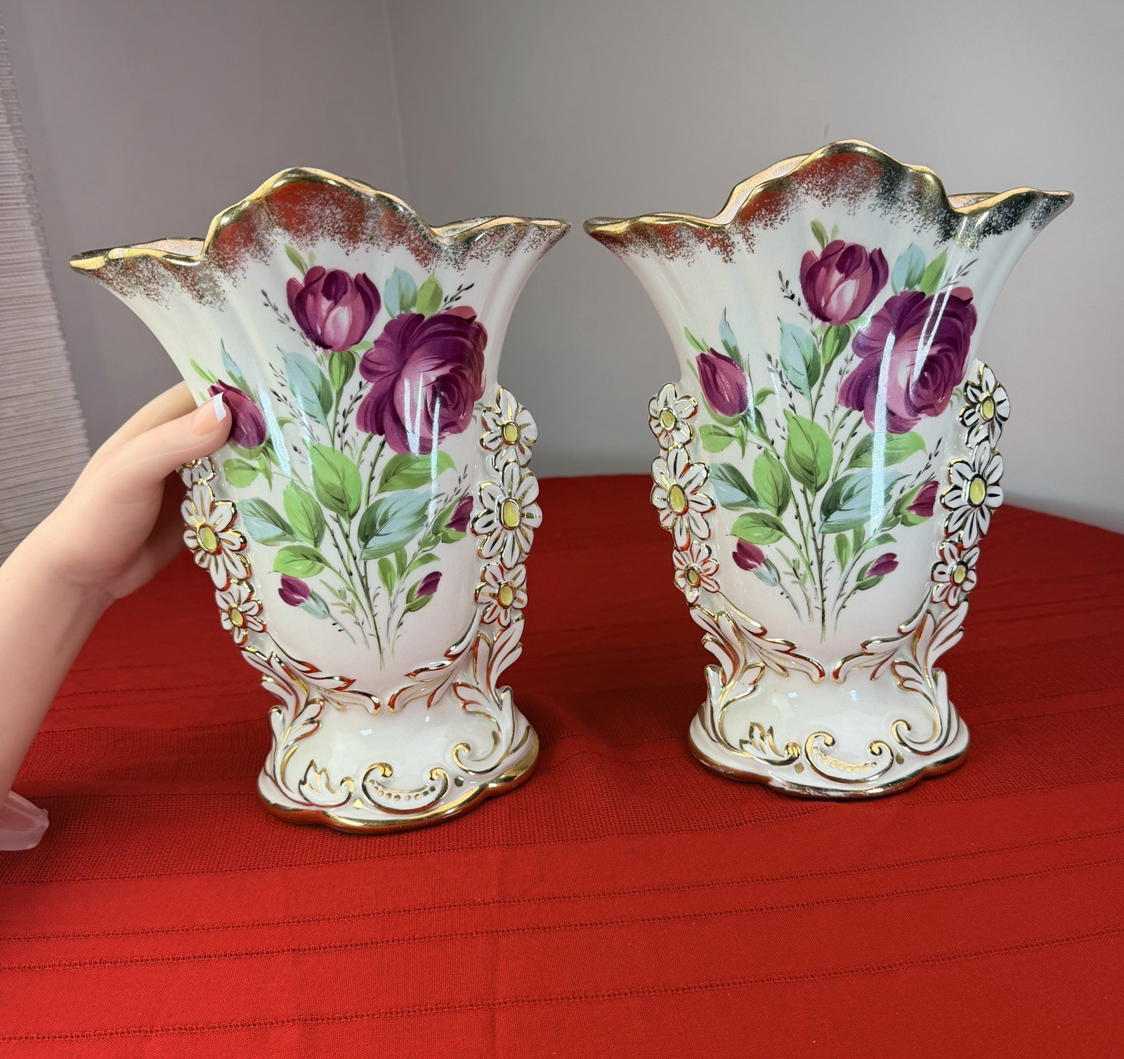 Antique Pair 19thC French Old Paris Porcelain Bridal Fan Vases Gilt Floral 10.5\