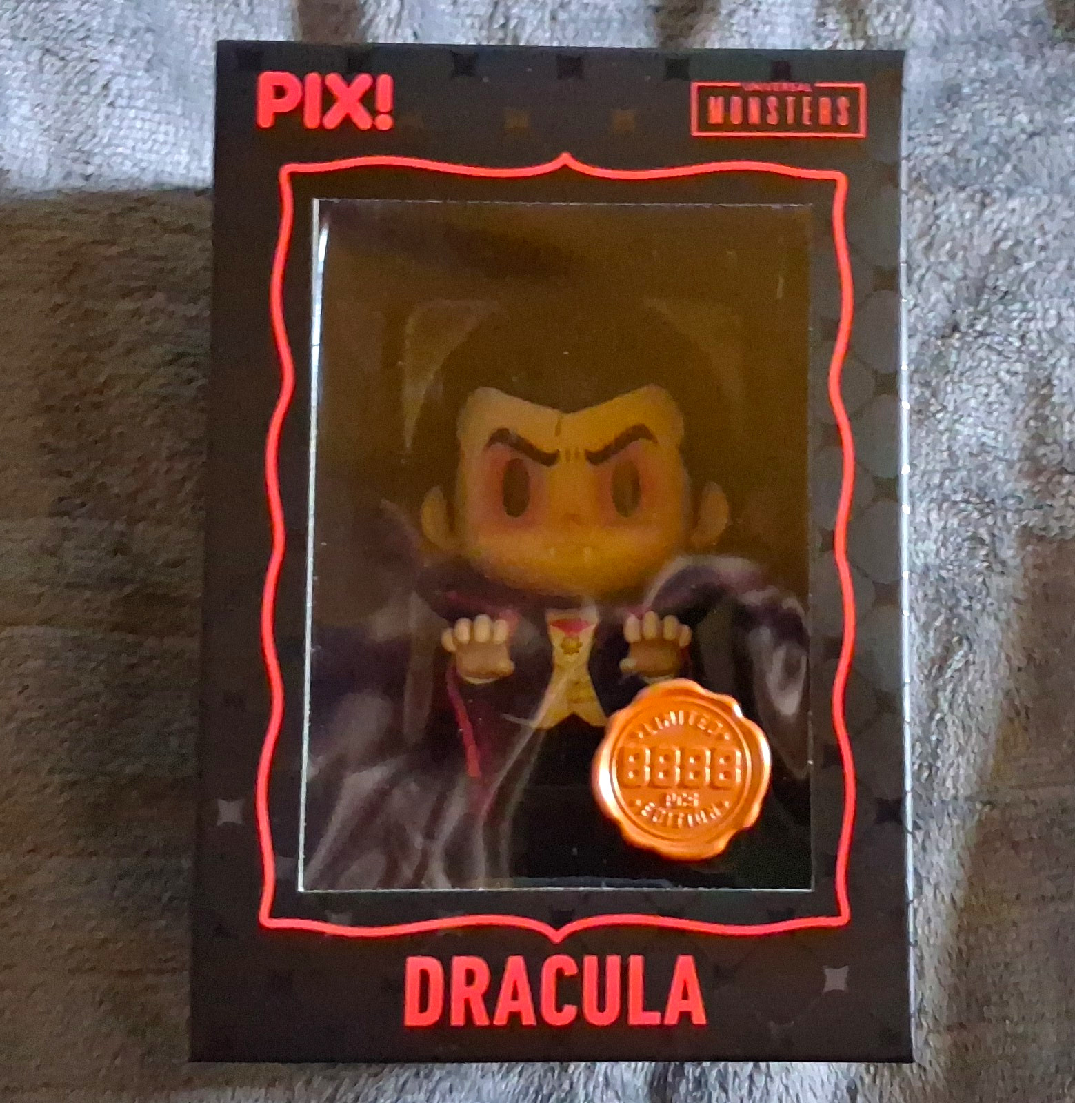 Thrilljoy PIX Universal Monsters Dracula Vinyl Figure Common