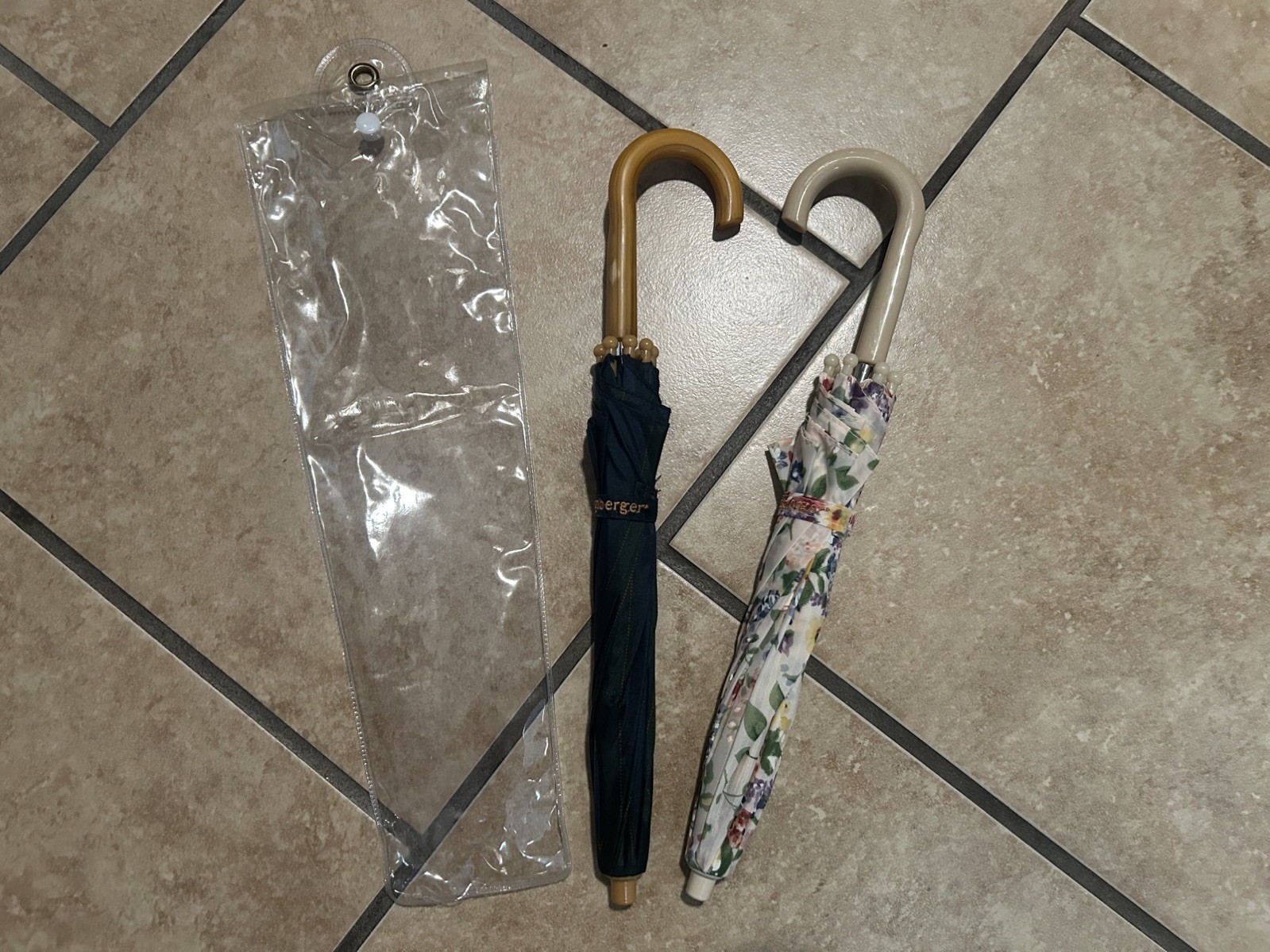 Longaberger JW Collectors Club Set 2 Miniature Umbrellas Homestead 2003 2004
