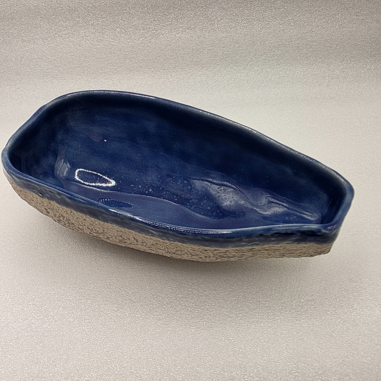 Vintage Artisan Pottery Trinket Dish/Bowl Blue 6\