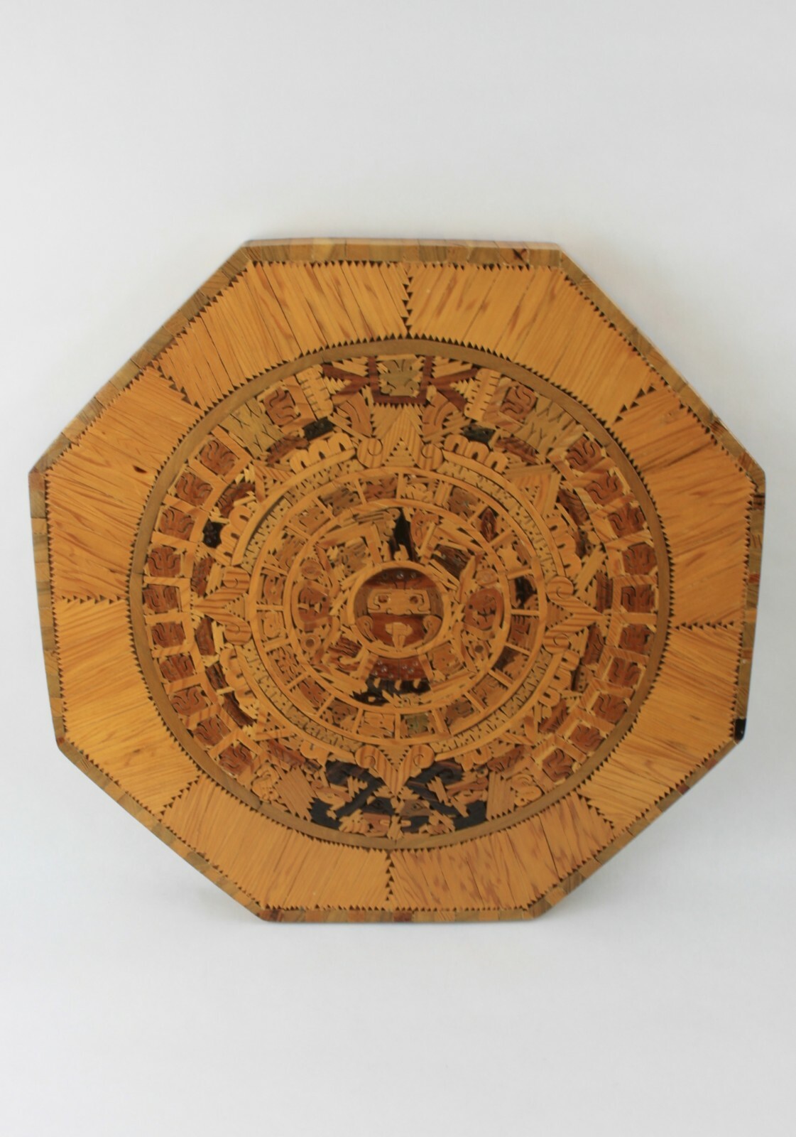 Alfonso Jurado e Hijos Cuauxhicalli Aztec Calendar Handmade Tropical Woods