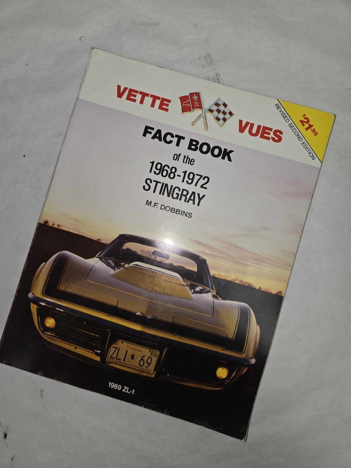 1968-72 Vette Vues Fact Book Of The Stingray