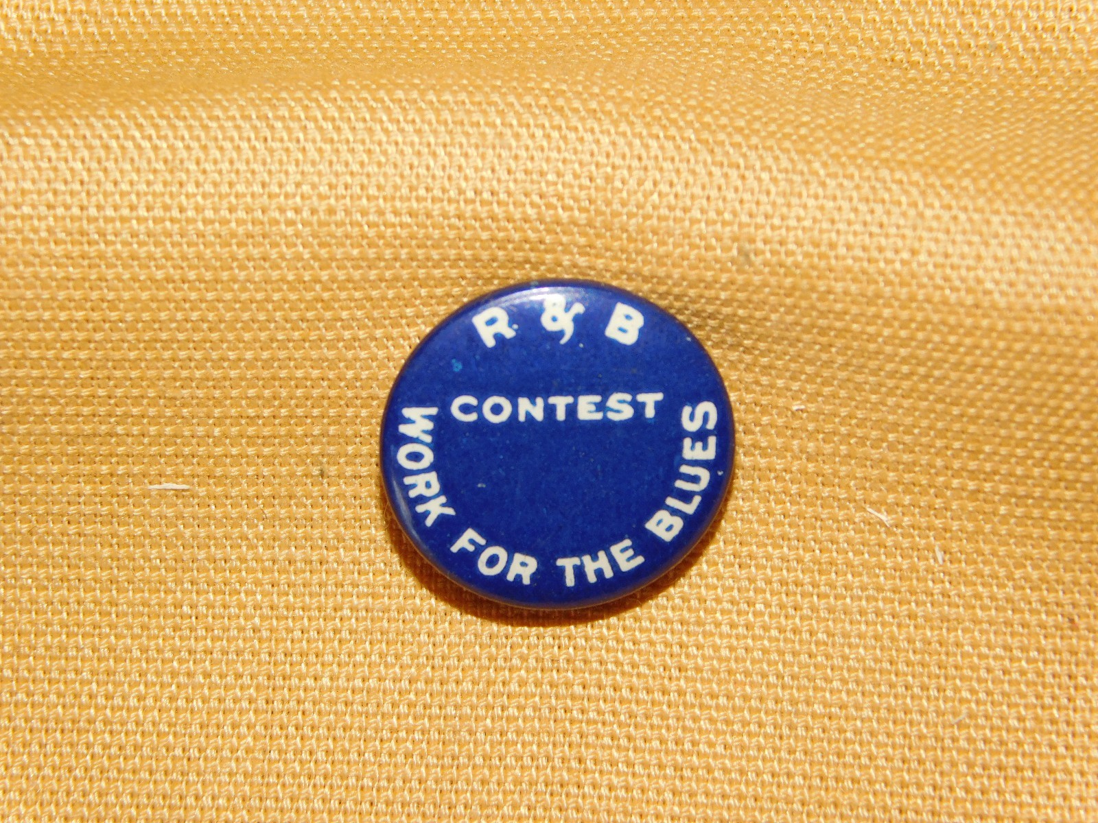 VINTAGE R & B CONTEST WORK FOR THE BLUES DAVID C COOK PUBLISHING ELGIN NY PIN