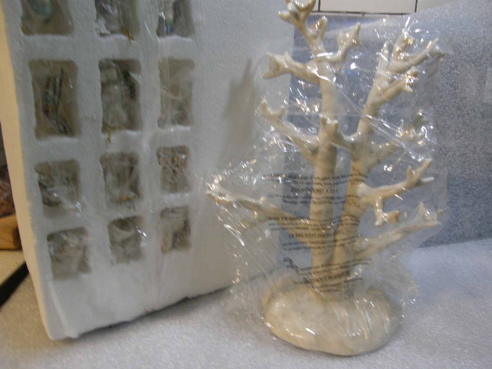 LENOX SNOW PALS TREE 2005 w/ 12 MINI PIECE ORNAMENT SET - IVORY excellent
