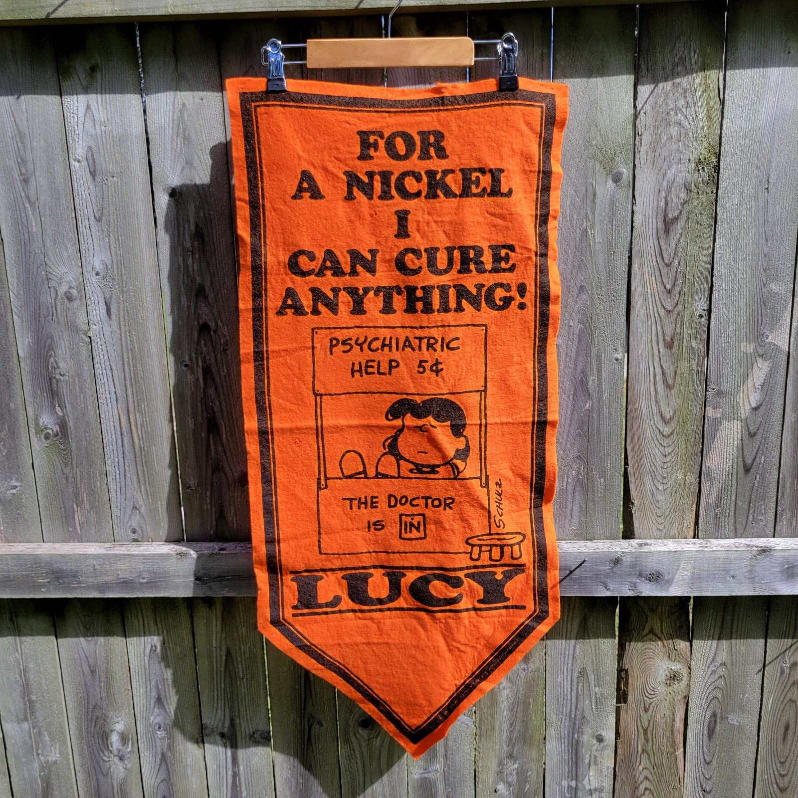 Vintage 70's Peanuts Lucy Psychiatric Help Felt Banner Pennant
