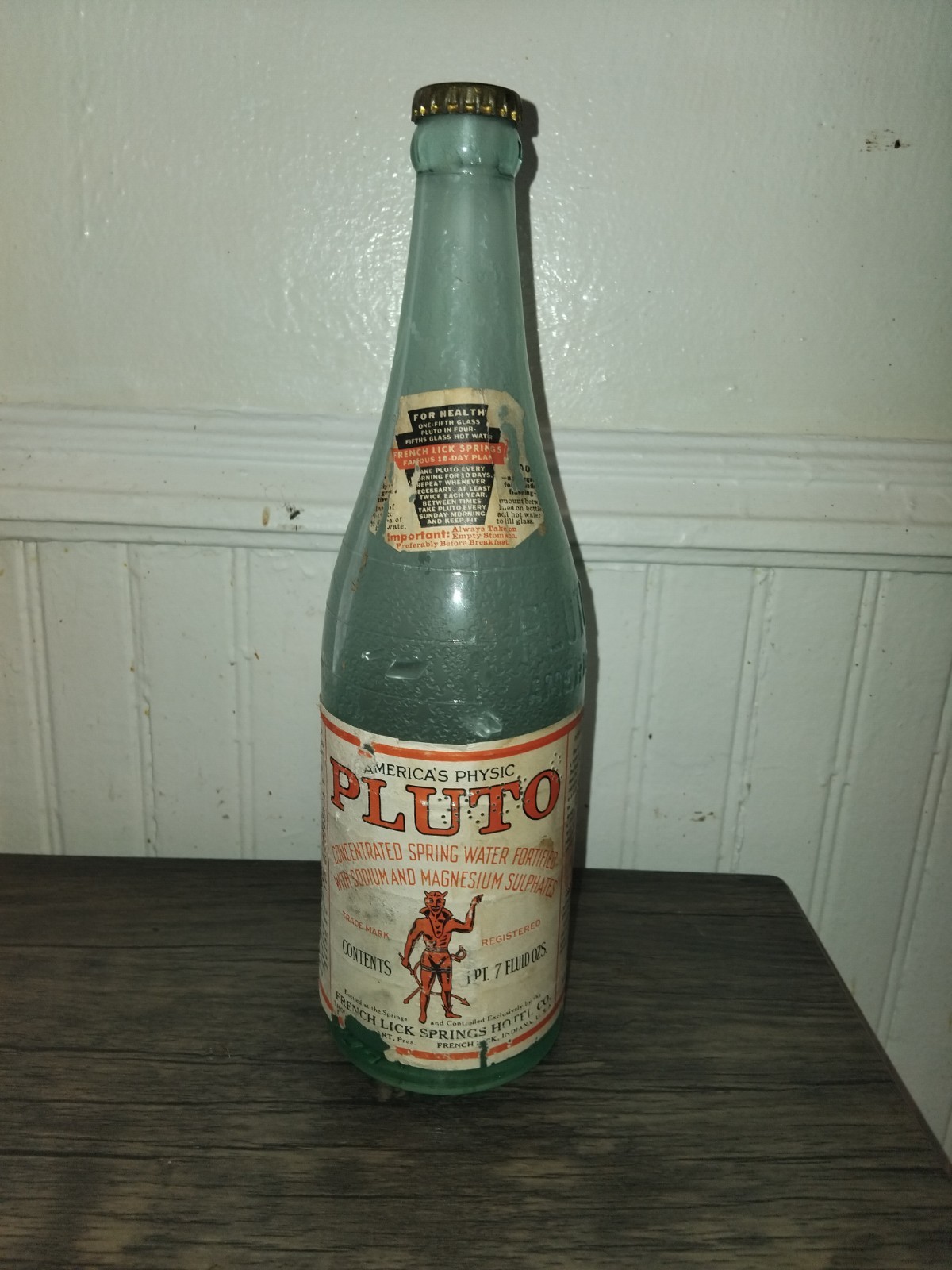 Antique 1910-1920 PLUTO WATER Bottle W/ Original Paper Label & Cap Some...