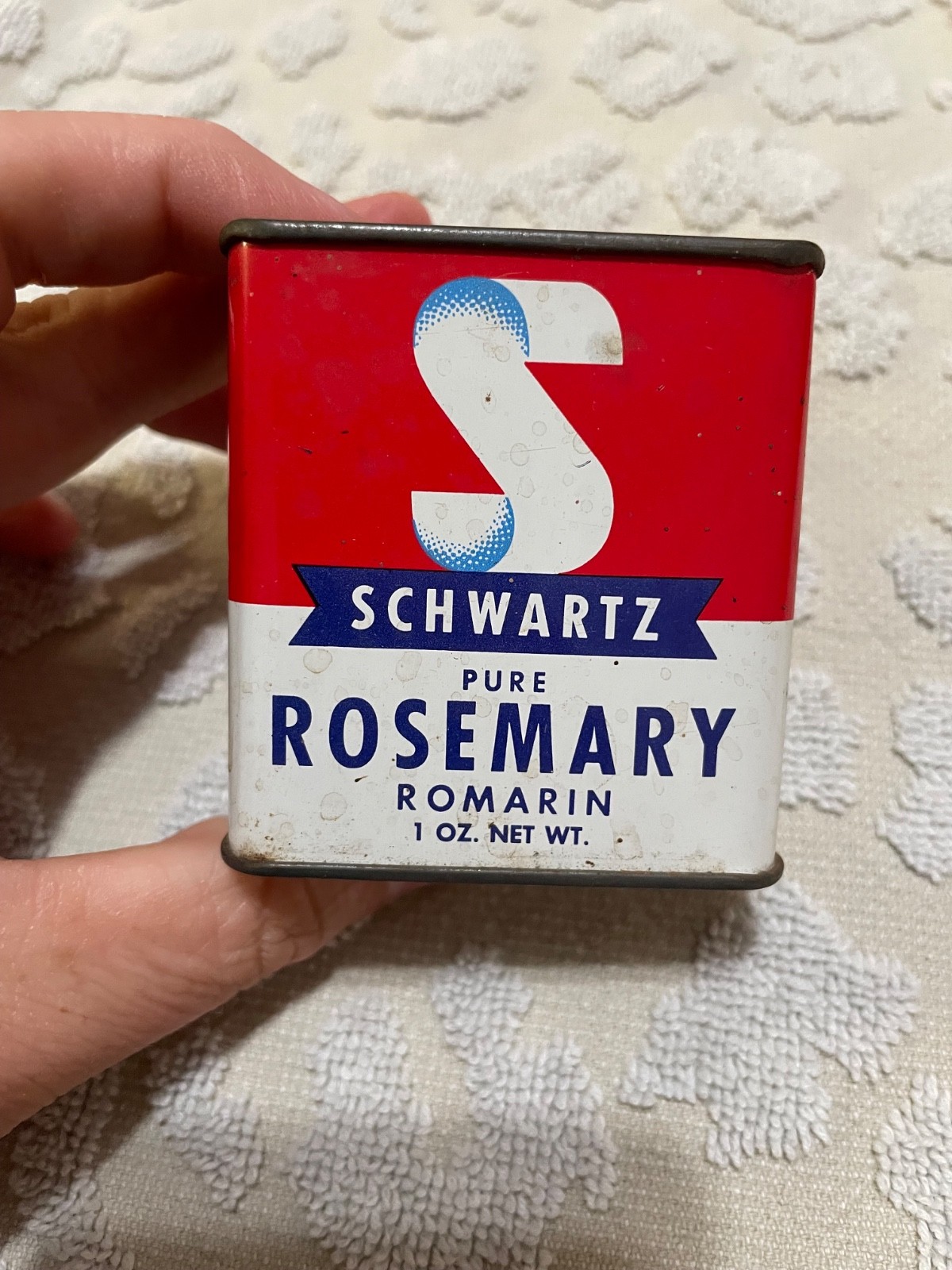 VTG Schwartz  Pure Rosemary 1 Ounce Net Weight Metal Spice Tin
