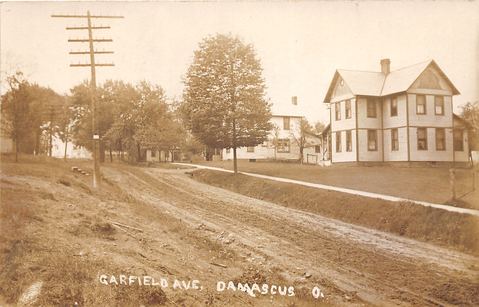 E91/ Damascus Ohio RPPC Postcard c1910 Garfield Ave Homes 3