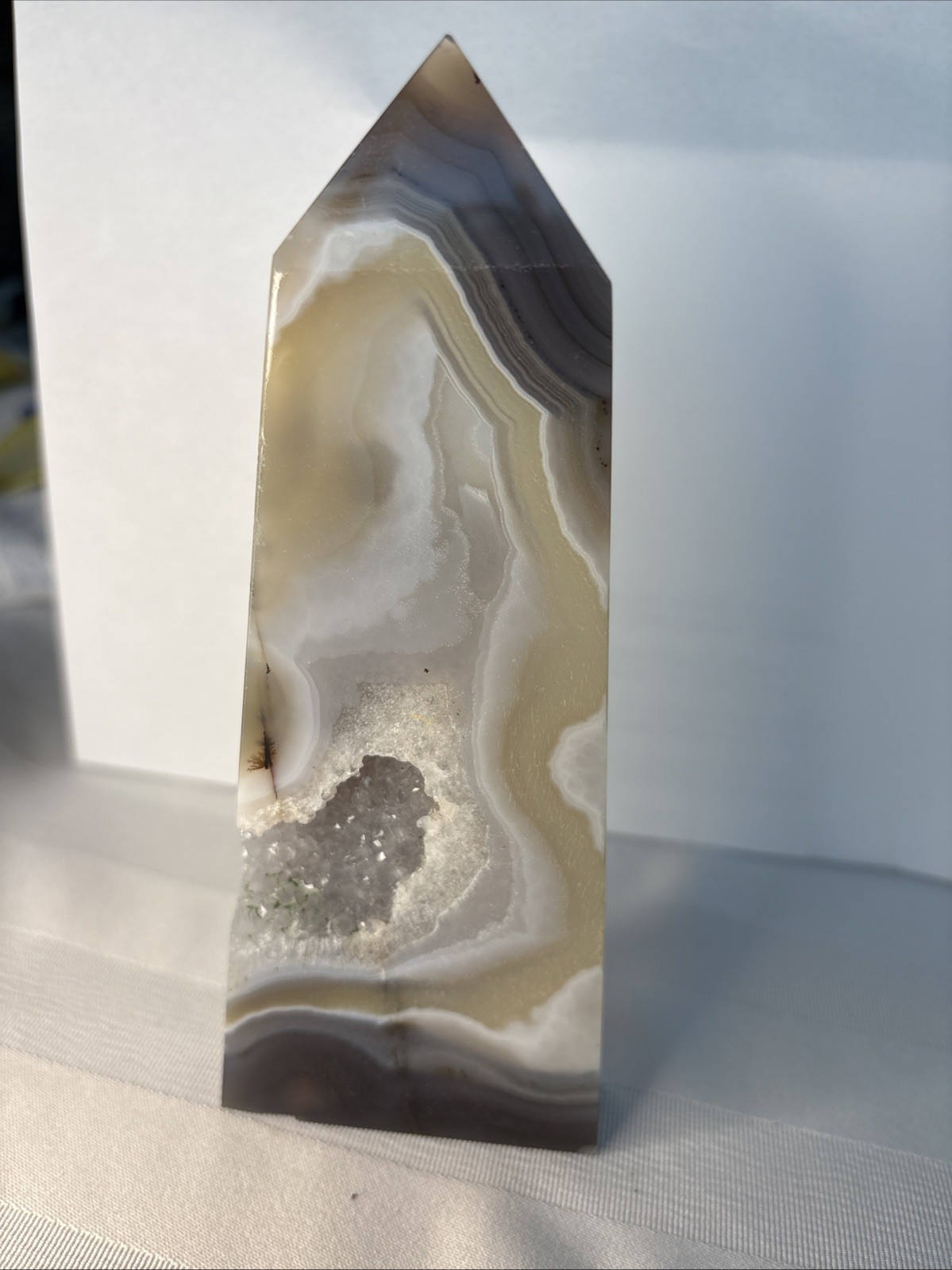 Druzy Orca Agate Tower 6 Inches Druzy Orca Agate Tower 6 Inches