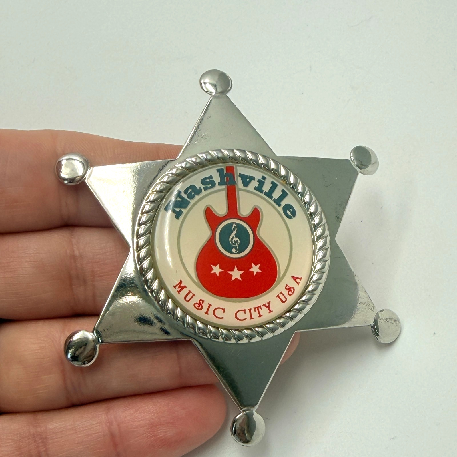 Nashville Music City USA Souvenir Sheriffs Badge Lapel Pin Guitar Nashville Music City USA Souvenir Sheriffs Badge Lapel Pin Guitar