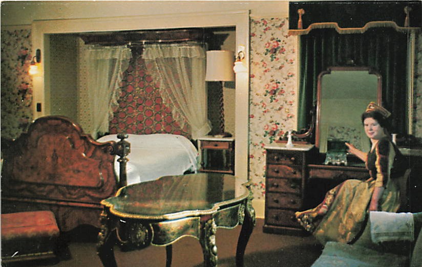 Postcard Canada: Victorian Room, Olde England Inn, Victoria, BC Postcard Canada: Victorian Room, Olde England Inn, Victoria, BC