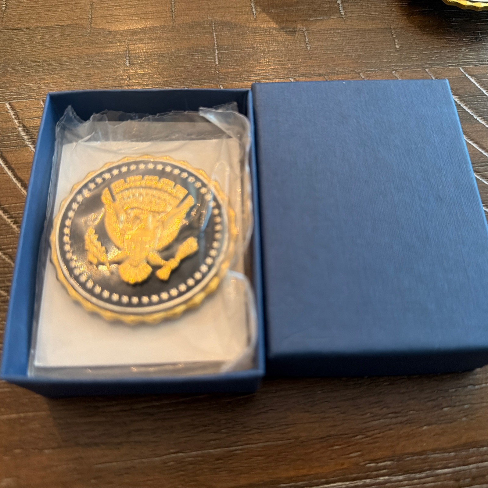 US Presidential Service White House Badge in original package