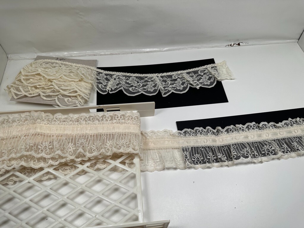 Vintage Trim Lace Farm Fresh 3 yards each