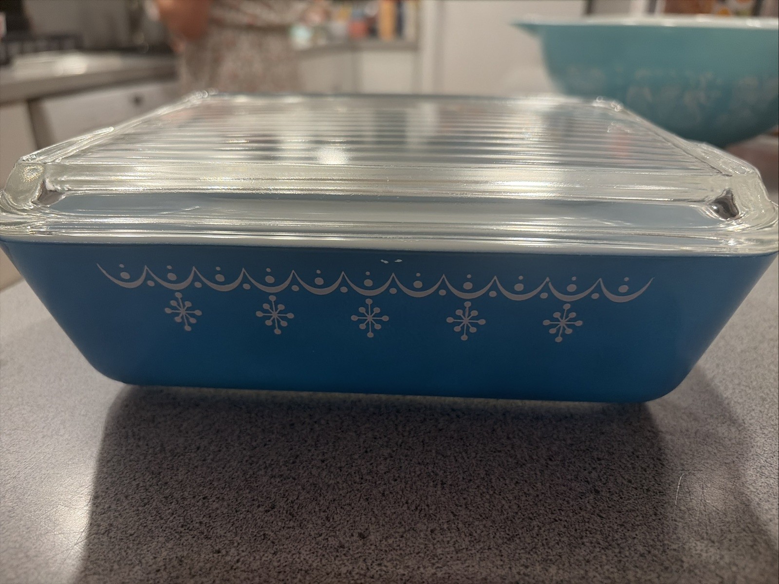 Vintage Pyrex Blue Snowflake Refrigerator Dish 503-C with Glass Lid 1 1/2 Quart Vintage Pyrex Blue Snowflake Refrigerator Dish 503-C with Glass Lid 1 1/2 Quart