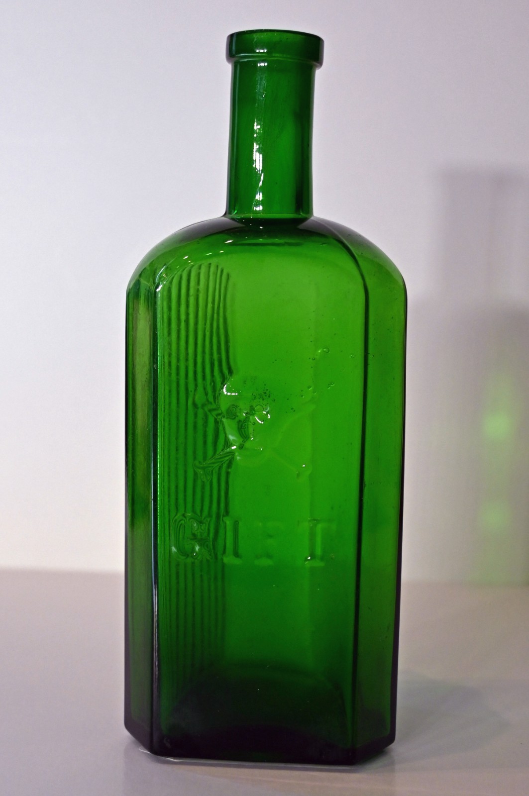VERY RARE GERMAN POISON BOTTLE WITH SKULL & CROSSBONES VERY RARE GERMAN POISON BOTTLE WITH SKULL & CROSSBONES