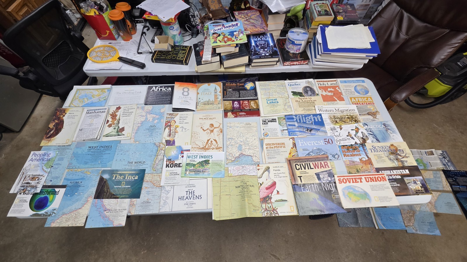 Vintage National Geographic Map Lot Of 50 States, Countries, Stars, Etc. Vintage National Geographic Map Lot Of 50 States, Countries, Stars, Etc.