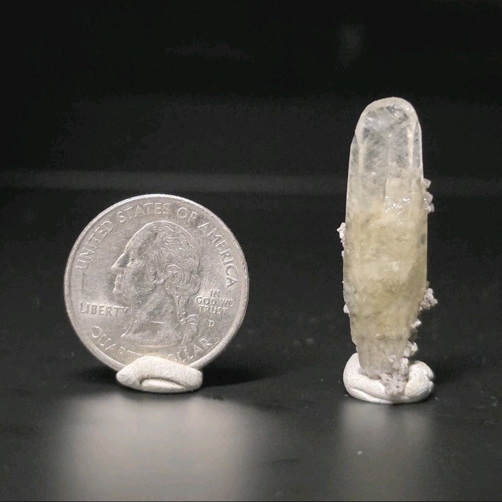 Sweetwater mine Dogtooth calcite with dolomite Sweetwater mine Dogtooth calcite with dolomite