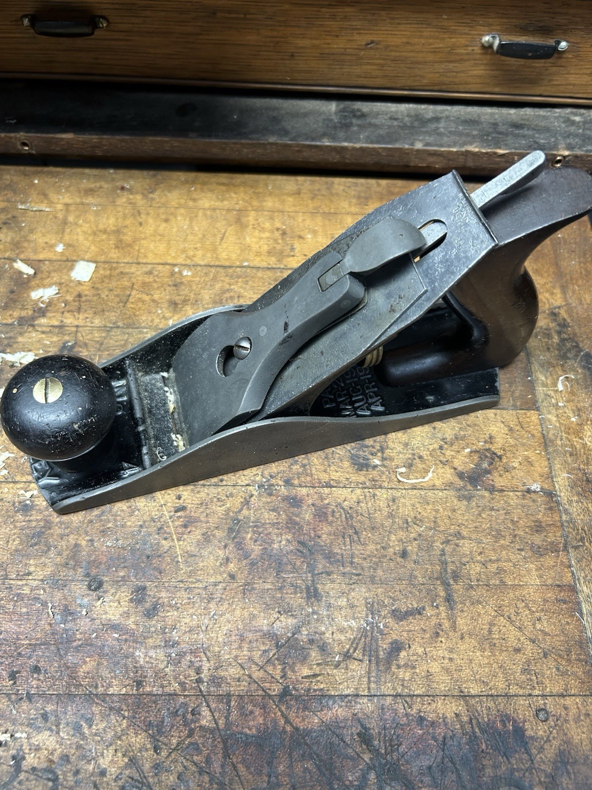 VINTAGE STANLEY BAILEY NO 4 PLANE- 3 PATENT DATES- V LOGO- FAST VINTAGE STANLEY BAILEY NO 4 PLANE- 3 PATENT DATES- V LOGO- FAST