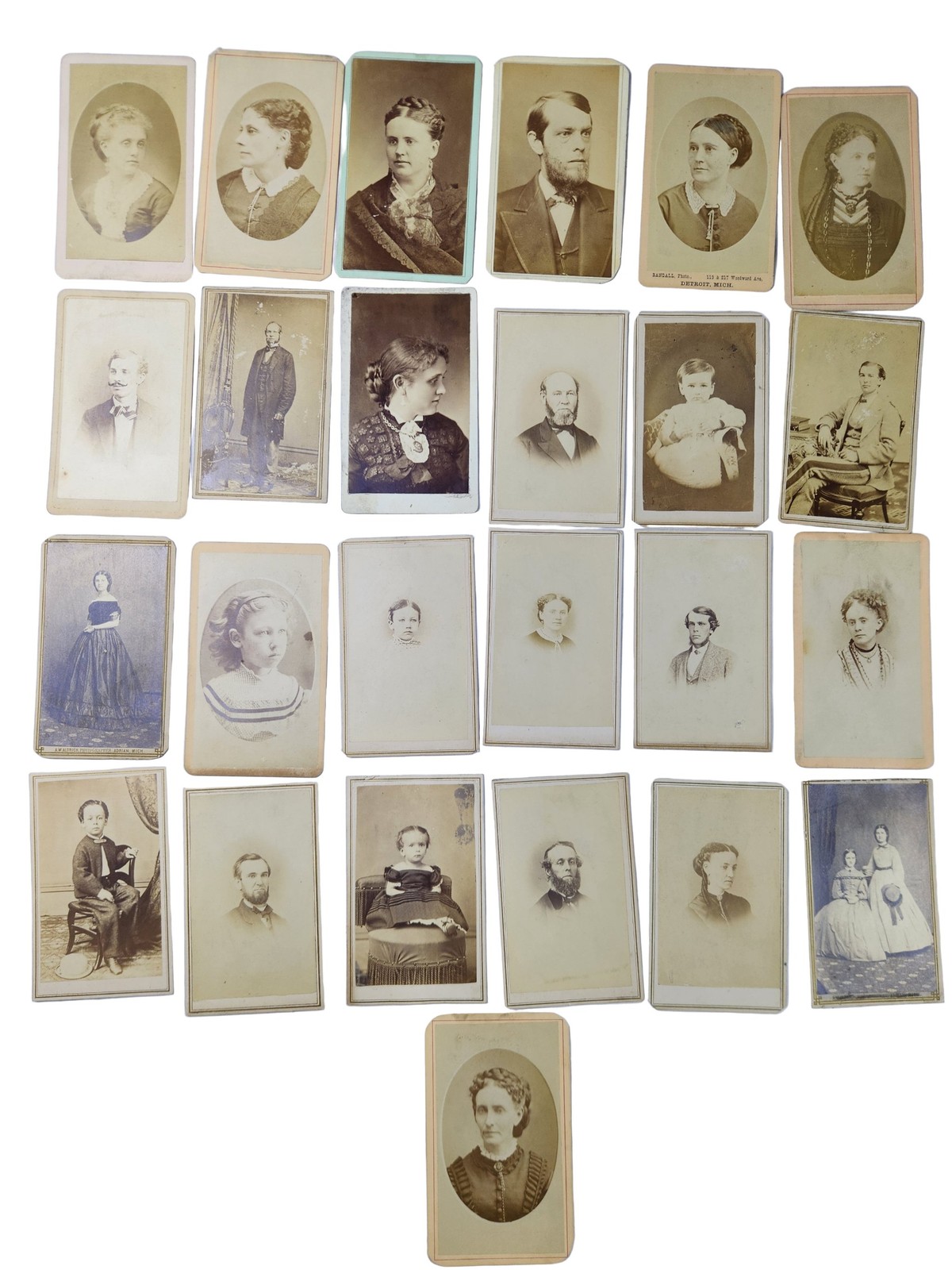 Lot of 25 Vintage CDV Photos 1860s-1870s Michigan Photographers Detroit Adrian