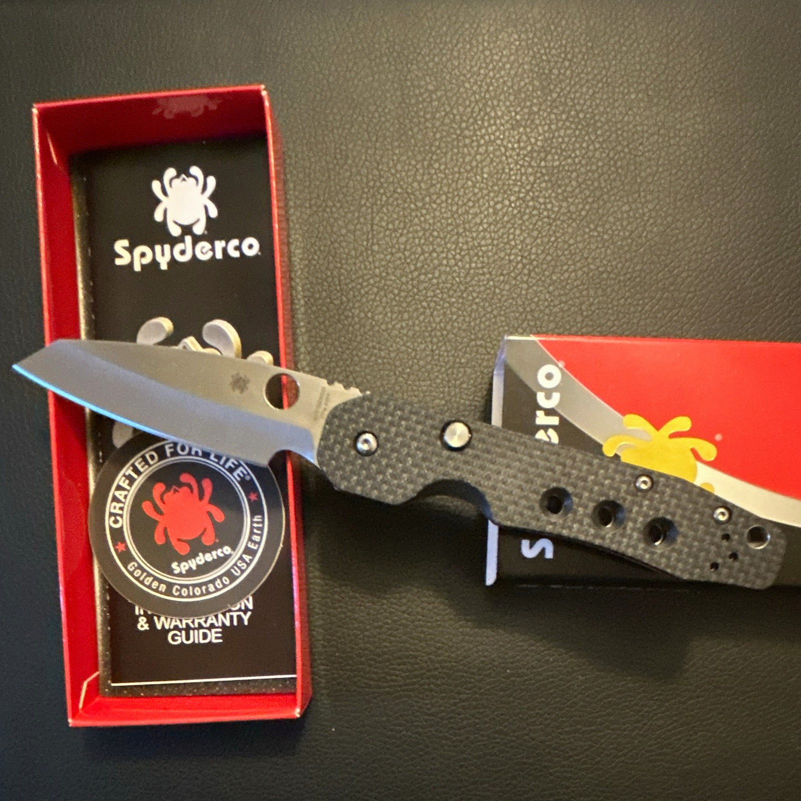 Spyderco Smock Carbon Fiber Handle CPM S30V Blade