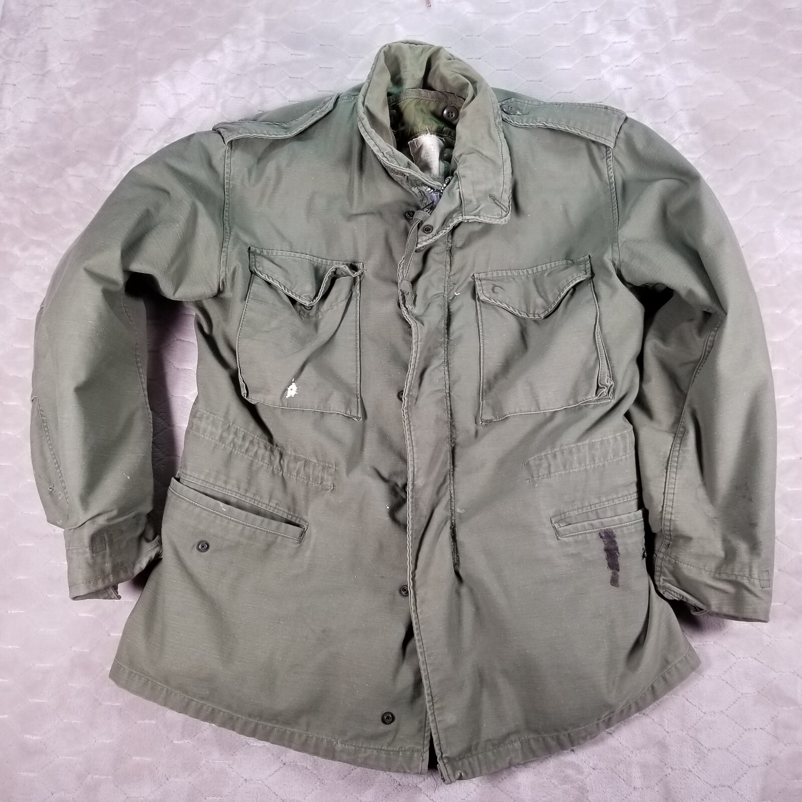 VTG 60s 70s Vietnam War M-65 Field Jacket w/ Liner OG 107 Sz Medium Painted LOOK