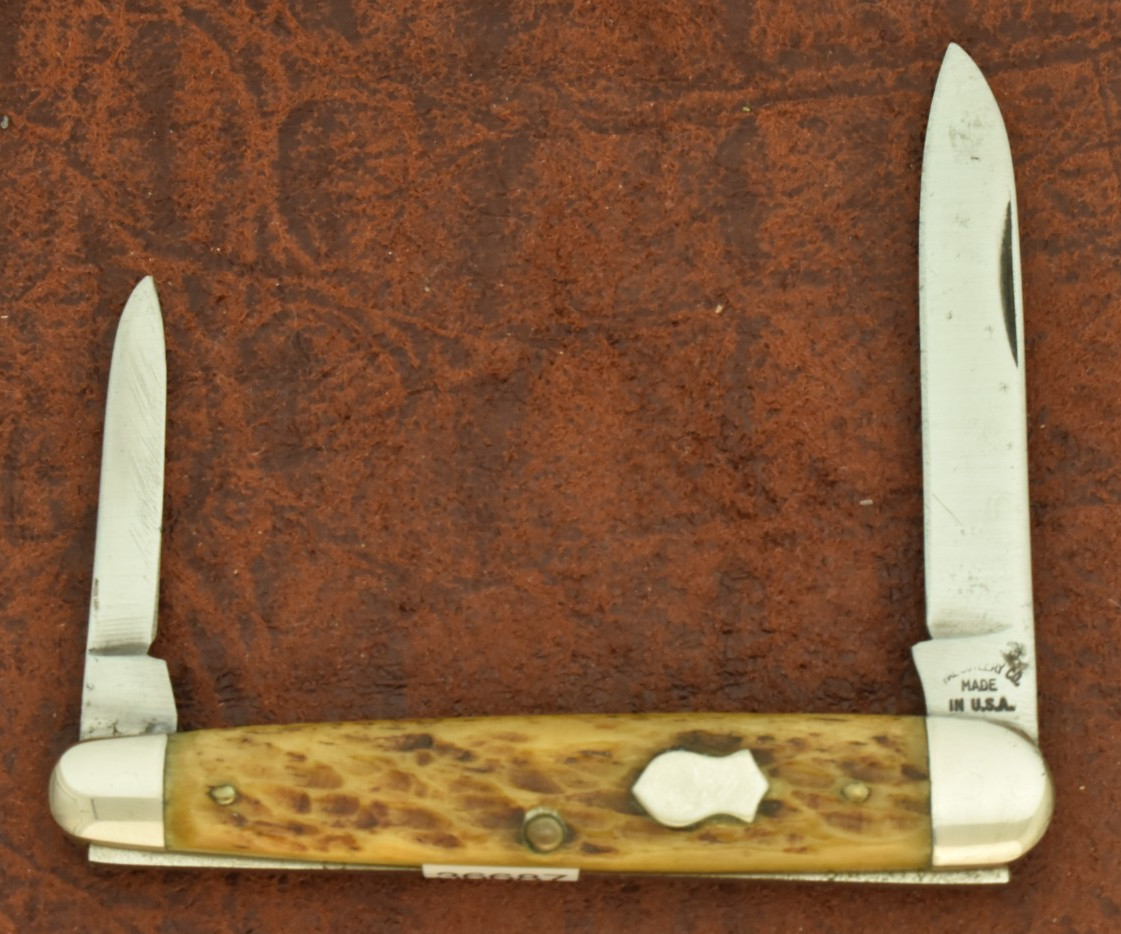 VINTAGE PAL CUTLERY CO MADE IN USA ROGERS BONE HALF WHITTLER KNIFE NICE (36687)