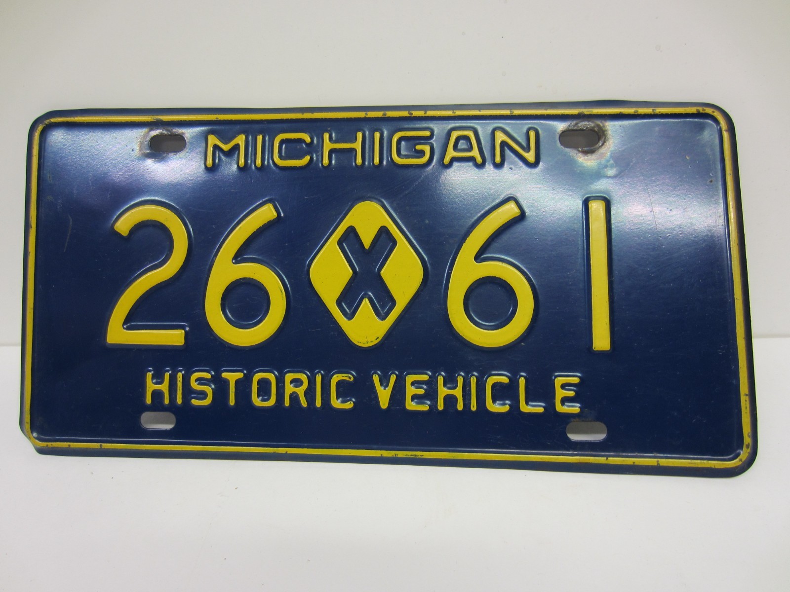 STATE OF MICHIGAN HISTORICAL VEHICLE LICENSE PLATE, NICE STATE OF MICHIGAN HISTORICAL VEHICLE LICENSE PLATE, NICE