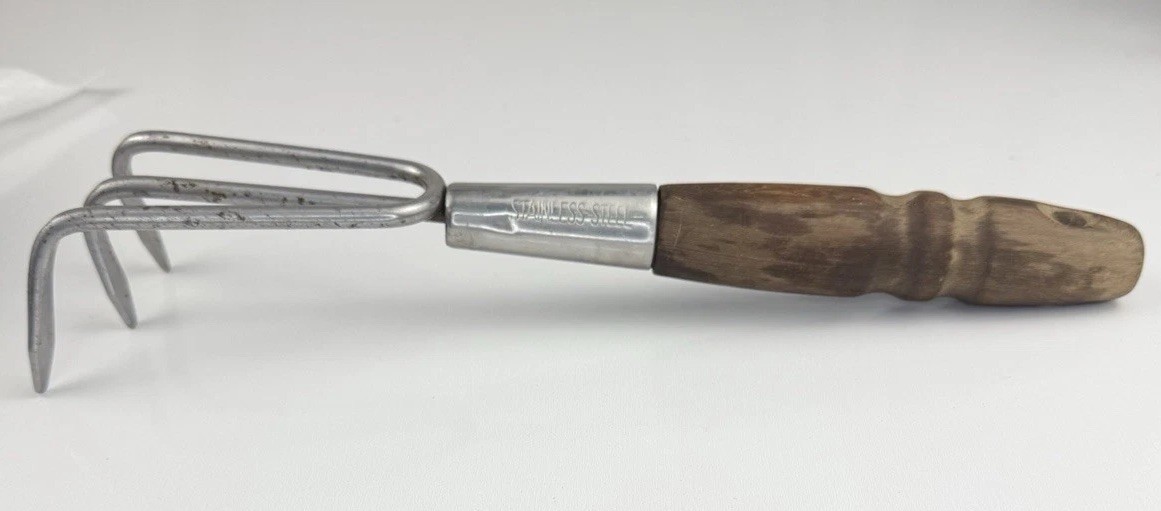 Vintage Hand Cultivator Claw Rake 3 Prong Stainless Steel Turned Wood Handle Vintage Hand Cultivator Claw Rake 3 Prong Stainless Steel Turned Wood Handle