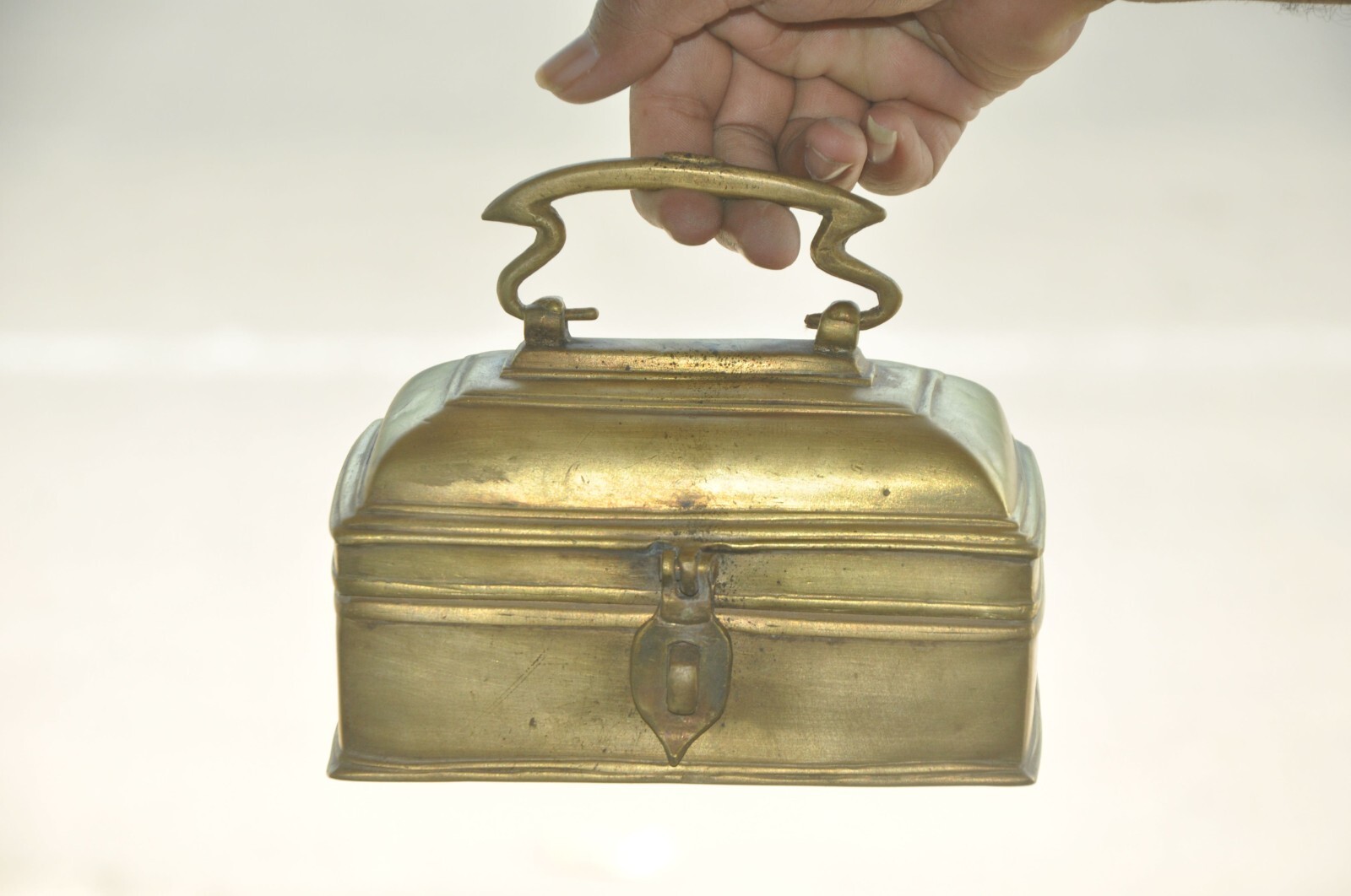Vintage Solid Heavy Handcrafted Fine Brass Wax Casted Jewellery Box Vintage Solid Heavy Handcrafted Fine Brass Wax Casted Jewellery Box