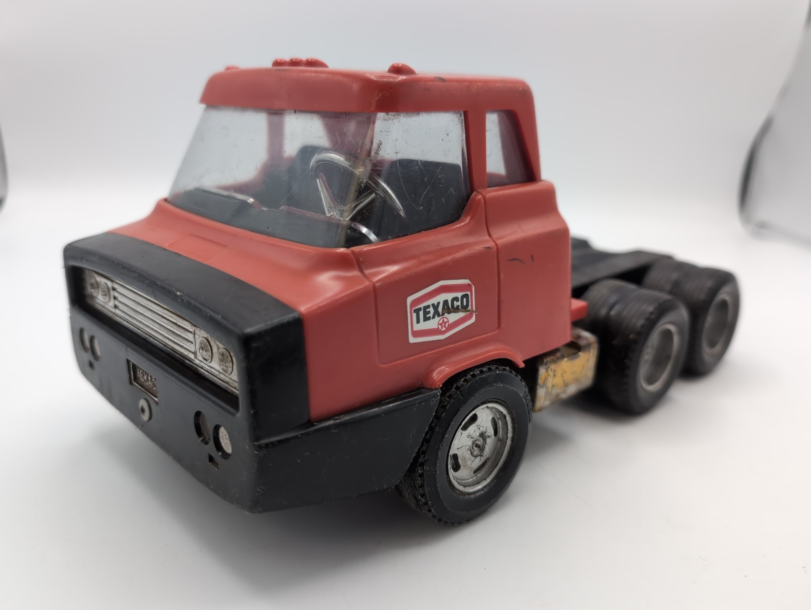 a vintage 1960s Park Plastics Co. Texaco Jet Fuel Tanker Truck semi-(CAB ONLY) a vintage 1960s Park Plastics Co. Texaco Jet Fuel Tanker Truck semi-(CAB ONLY)