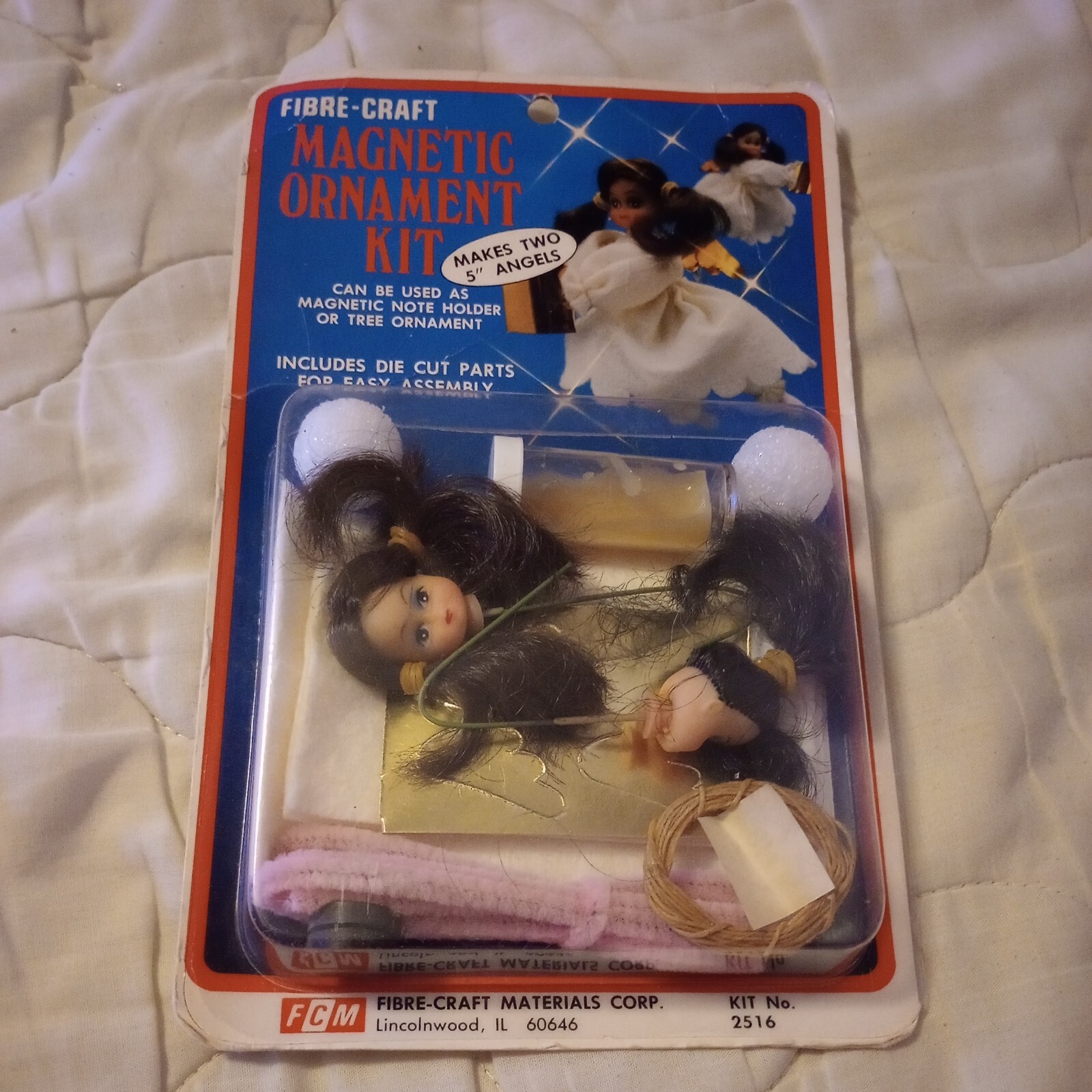 NEW Vintage 1980 Fibre-Craft  Magnetic Christmas Angels Ornament Kit No 2516 FCM