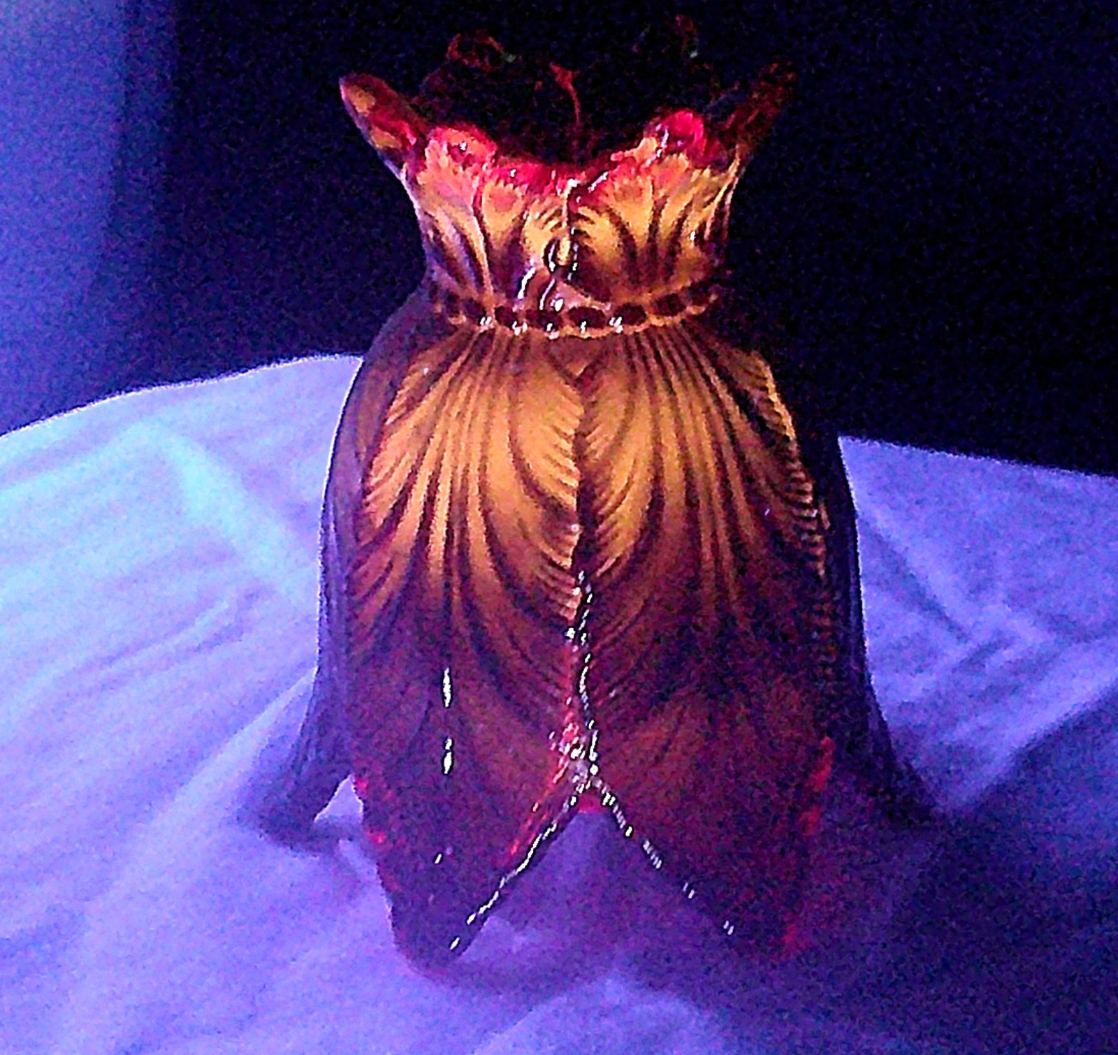 VINTAGE FENTON GLASS RED AMBERINA TWO WAY CANDLE HOLDER 1973