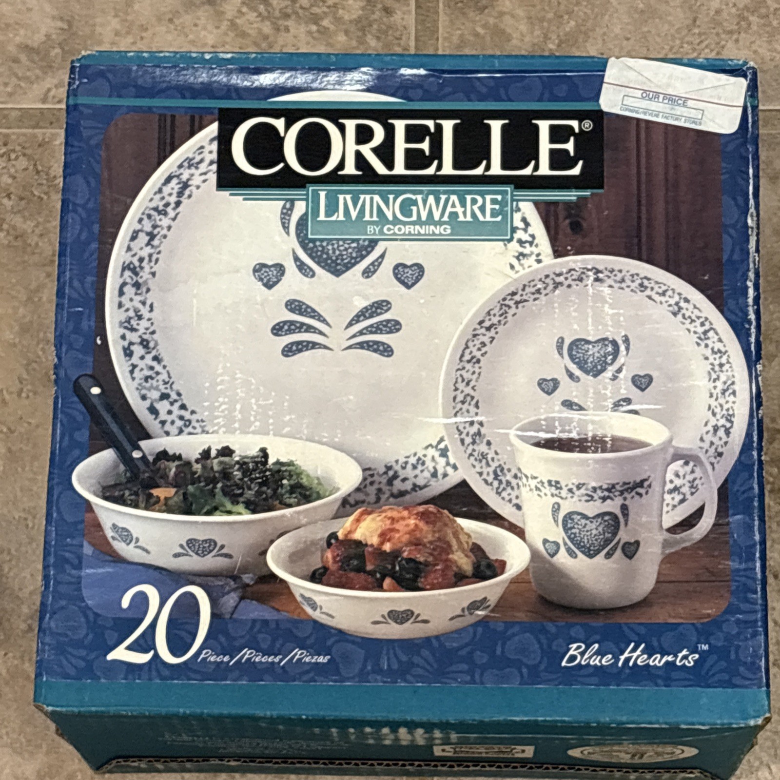 Vintage Corelle Livingware Blue Hearts 20-Piece Dinnerware Set - New In Box NIB Vintage Corelle Livingware Blue Hearts 20-Piece Dinnerware Set - New In Box NIB