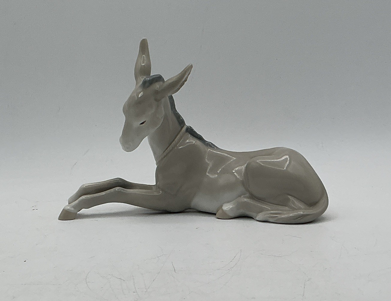 Vintage Lladro Porcelain Donkey Figurine #4679 Early Blue Stamp Mark Spain 70’s