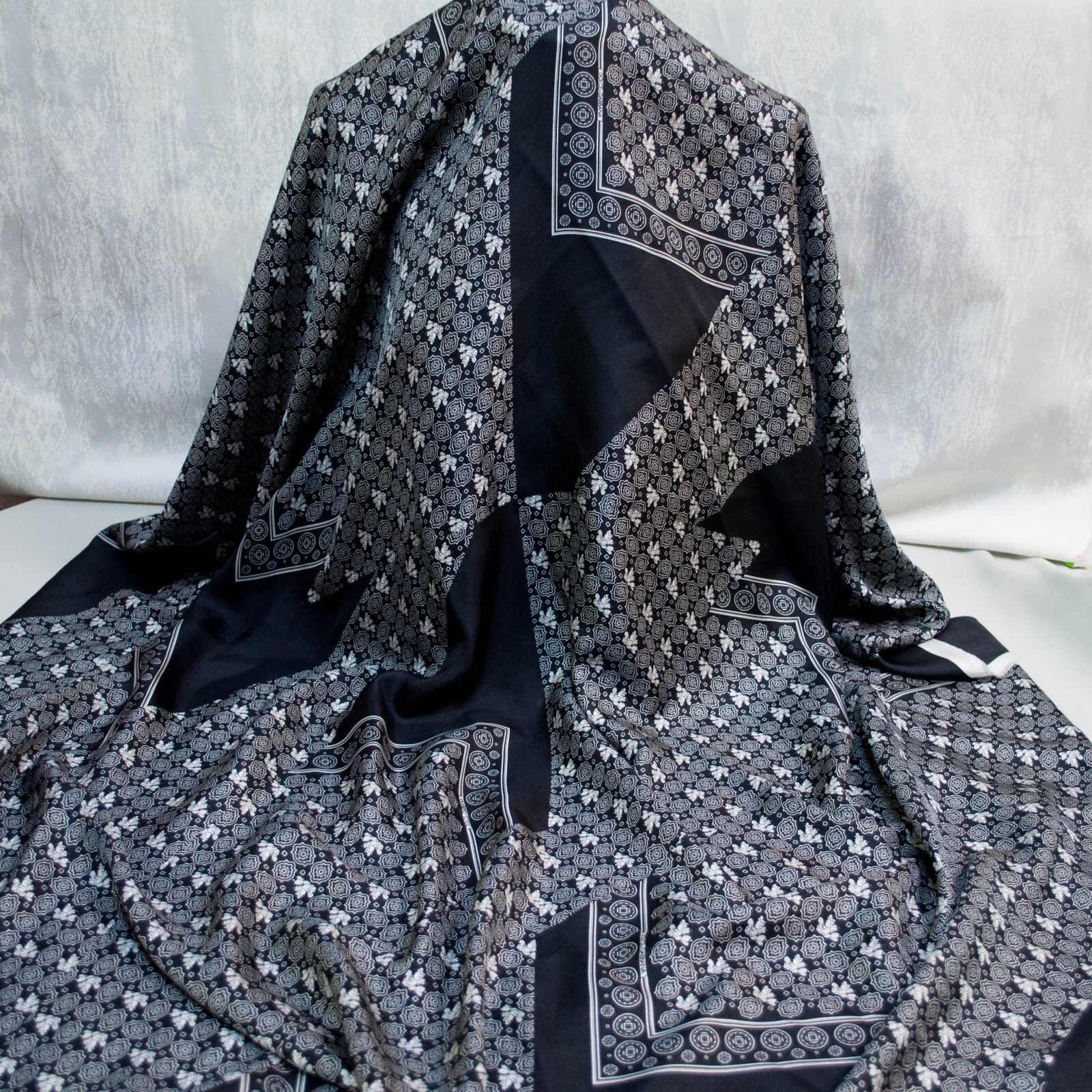Italian top designer pure silk twill fabric Abstract Logo Black and White Defect