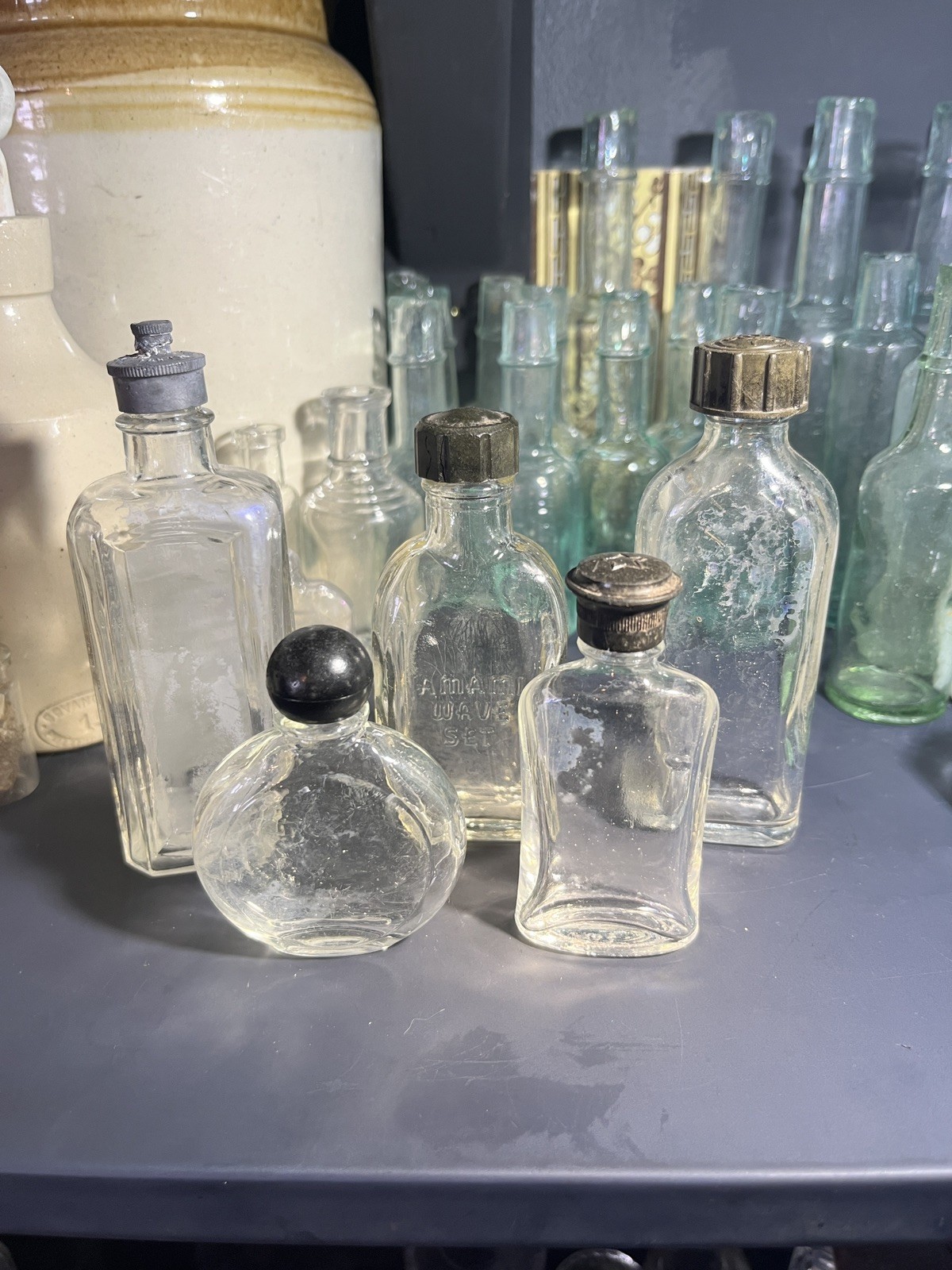 5x Antique Vintage Beautiful Small Unique Shaped Perfume Bottles & Caps Bundle 5x Antique Vintage Beautiful Small Unique Shaped Perfume Bottles & Caps Bundle