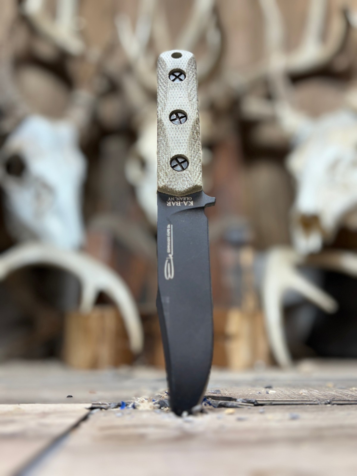 Ka-Bar: EK-50 Short Clip Point / EK-51 Commando Short Drop Point -Canvas Micarta Ka-Bar: EK-50 Short Clip Point / EK-51 Commando Short Drop Point -Canvas Micarta