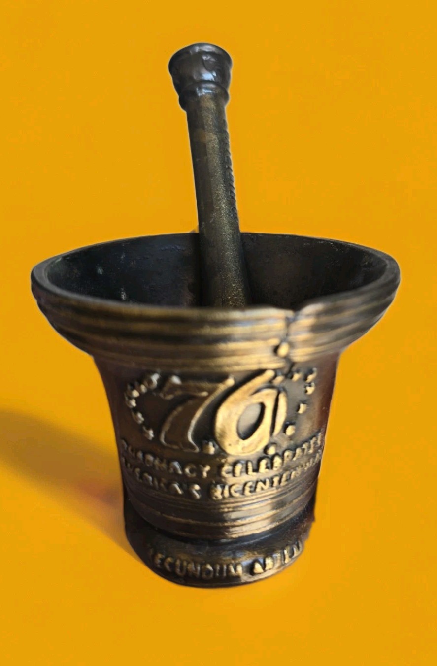 Vintage 1976 Bicentennial Celebration Brass Mortar & Pestle Rx Pharmacy