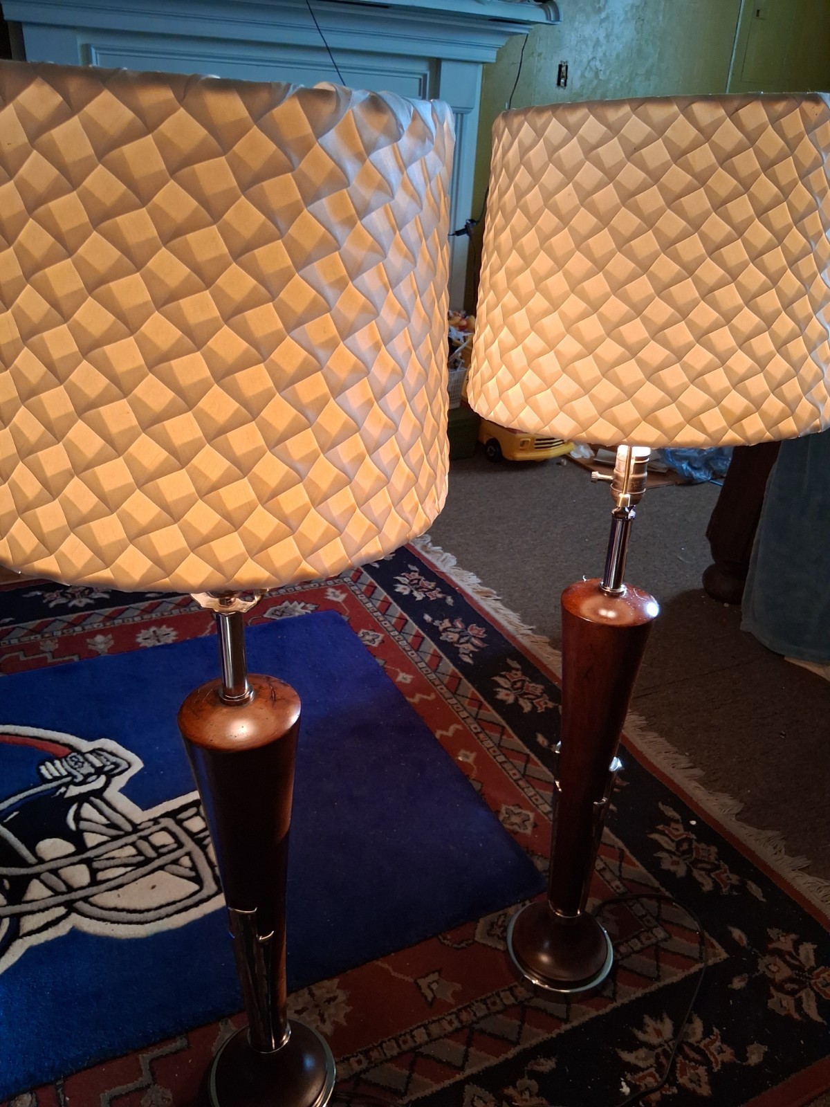 VTG Set of Art Deco Mid-Century Style Table Lamp Solid Wood,Chrome Inlay-exc VTG Set of Art Deco Mid-Century Style Table Lamp Solid Wood,Chrome Inlay-exc