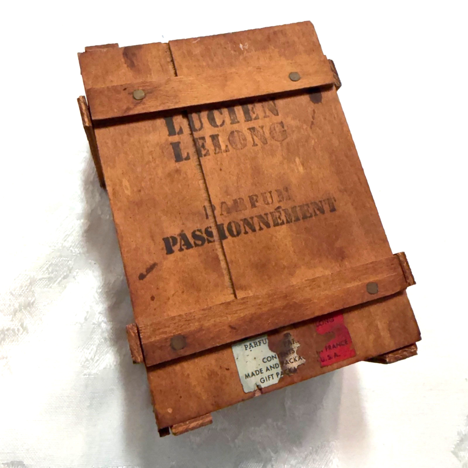 1939 LUCIEN LELONG PERFUME VINTAGE PASSIONNEMENT PRESENTATION EMPTY BOX 1939 LUCIEN LELONG PERFUME VINTAGE PASSIONNEMENT PRESENTATION EMPTY BOX