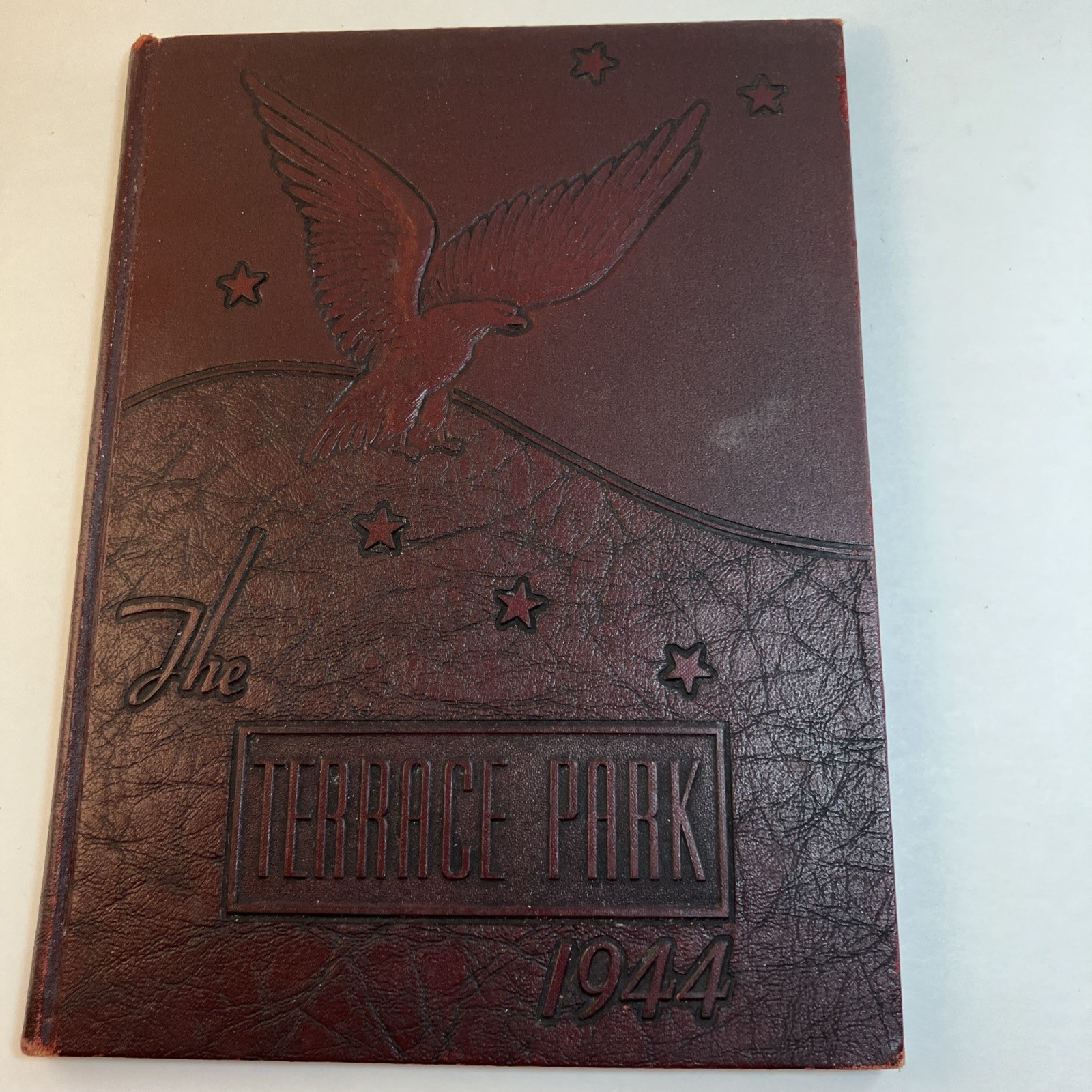 Terrace Park High School Yearbook 1944 Ohio See Condition Terrace Park High School Yearbook 1944 Ohio See Condition